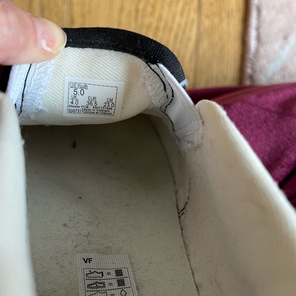 Vans Classic Slip-On Checkerboard Shoe - Picture 4 of 7